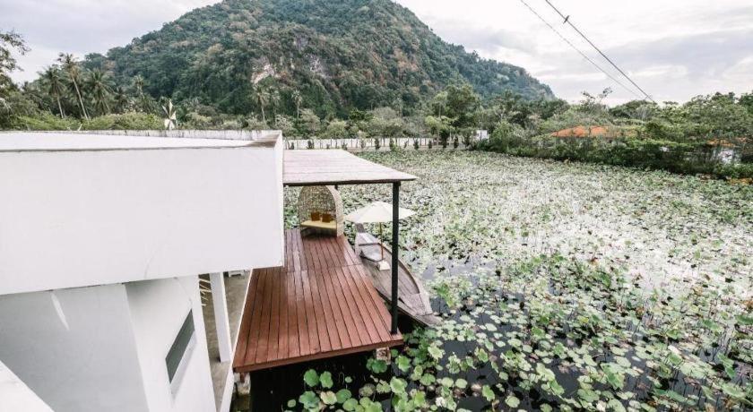 Anavilla Tangke Resort Khanom Exterior photo